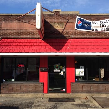 Fox's Pizza Den - the front of the restaurant - Pizza Near Me - Vandergrift, Pennsylvania Fox's Pizza Den - the front of the restaurant - Pizza Near Me - Vandergrift, Pennsylvania