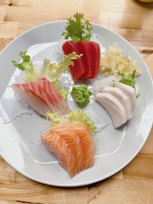 Osaka Ramen & Sushi by null