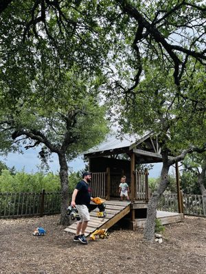 Roughhouse Brewing by null