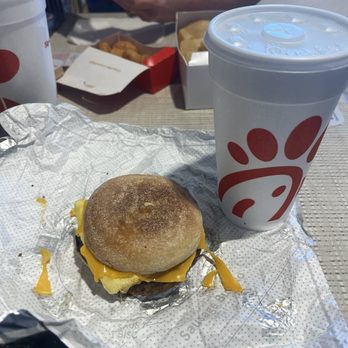 Chick-fil-A - Sausage Bacon, Egg & Cheese Muffin - Fast Food Near Me - Louisville, Kentucky Chick-fil-A - Sausage Bacon, Egg & Cheese Muffin - Fast Food Near Me - Louisville, Kentucky