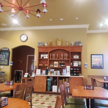 Caffé Mezzaluna - Breakfast & Brunch Near Me - Half Moon Bay, California