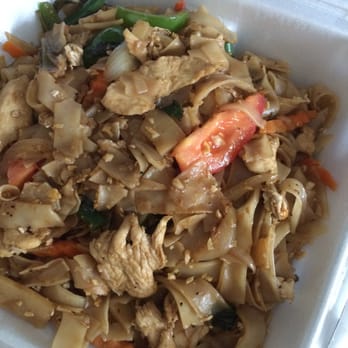 Simply Better Thai - Pad kee mow with chicken - Thai Near Me - Fayetteville, North Carolina