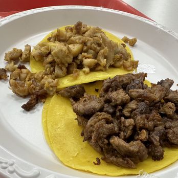 Tacos Gavilan - Taco Pollo y Taco Carnitas - Mexican Near Me - La Puente, California Tacos Gavilan - Taco Pollo y Taco Carnitas - Mexican Near Me - La Puente, California