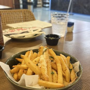 Triple-T - garlic fries - Coffee & Tea Near Me - Gardena, California