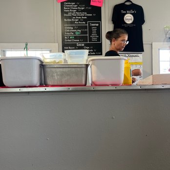 Tex Miller - Burgers Near Me - Cameron, Texas