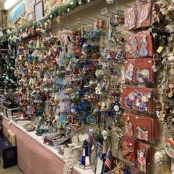 The Christmas Shoppe - Wall of holiday cheer