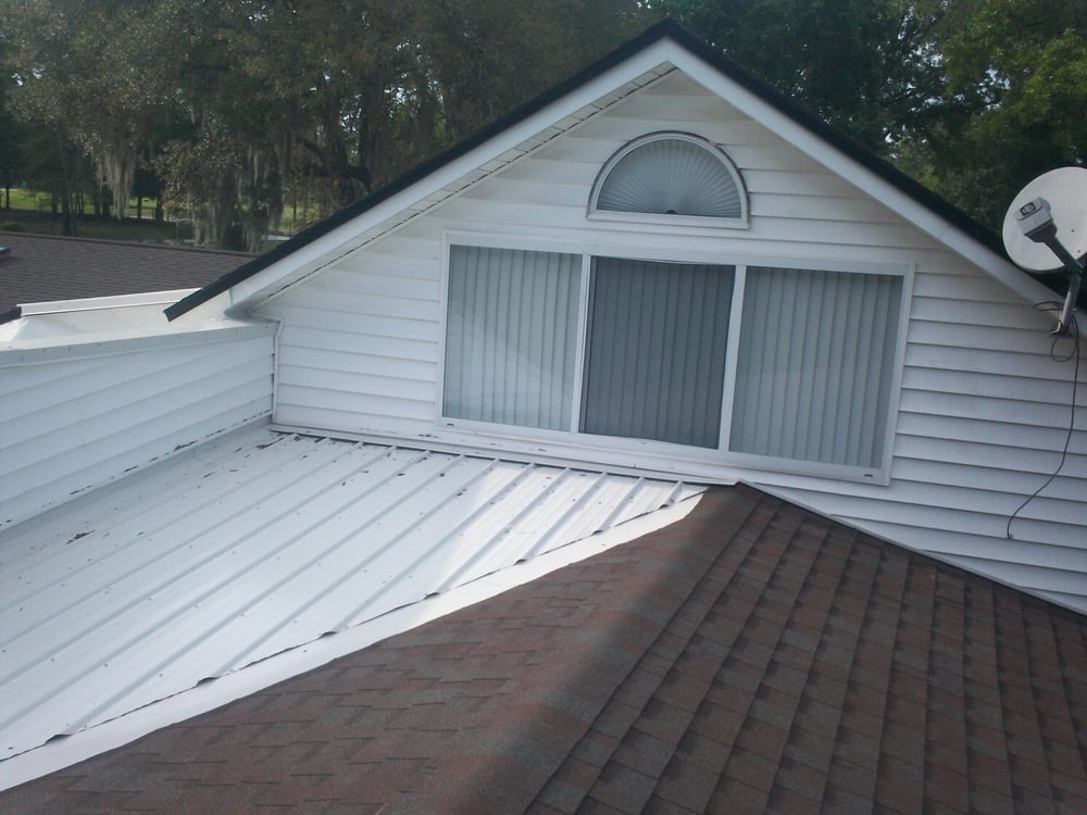 Slide of Maxxim Construction