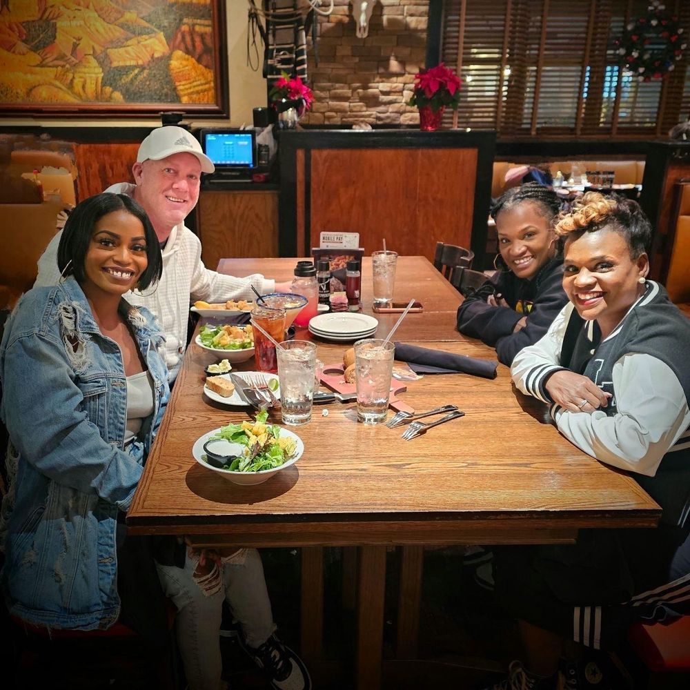 LongHorn Steakhouse - My family - Steakhouses Near Me - Hickory, North Carolina LongHorn Steakhouse - My family - Steakhouses Near Me - Hickory, North Carolina