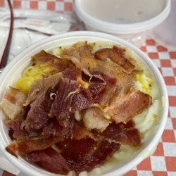 Creoles Cafe - Breakfast in a bowl was delicious! I did not have to add any salt.