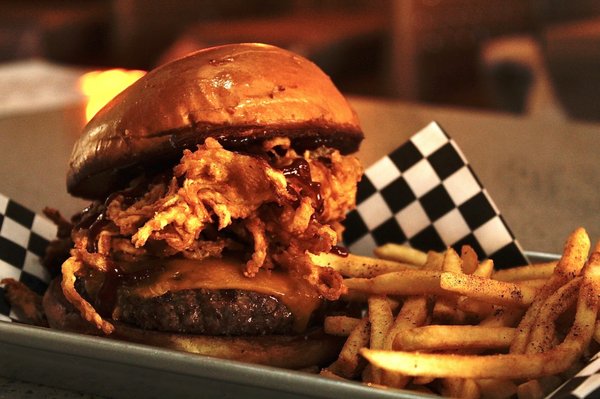 Boulevard Gastropub by null