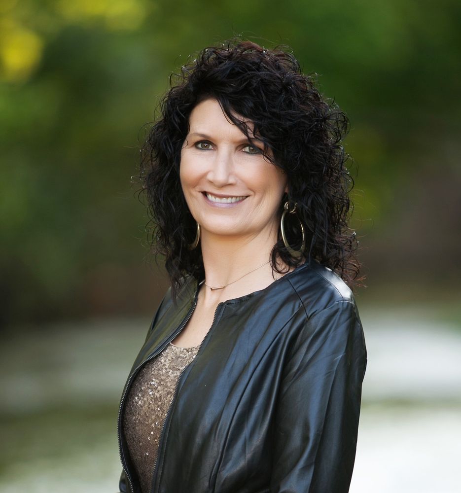 PEBBLES REAL ESTATE Request Information 23 Photos 503 East Main