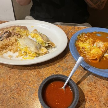 Comedor Guadalajara - Taco & Cheese Enchilada - Mexican Near Me - Phoenix, Arizona Comedor Guadalajara - Taco & Cheese Enchilada - Mexican Near Me - Phoenix, Arizona