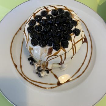Cloud Nine Cafe Hawaii - Desserts Near Me - Honolulu, Hawaii