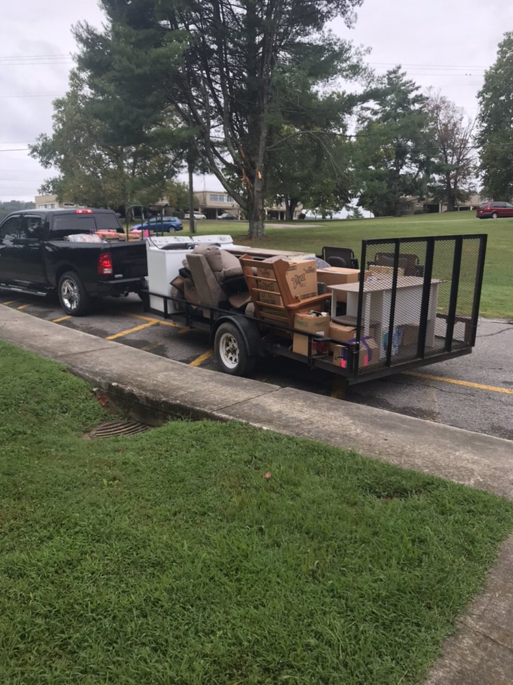 Slide of Common Grounds Services