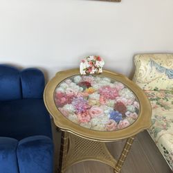 Fun girly places to sit