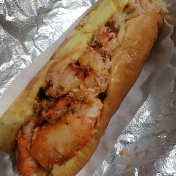 The Crabby Shack - The Clobster - Seafood Near Me - Brooklyn, New York