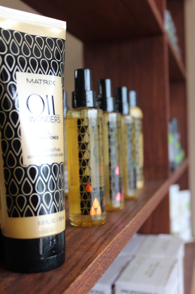 Infinity Family Hair Care Logo