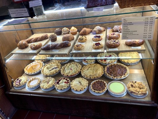 Beach Lake Bakery by null