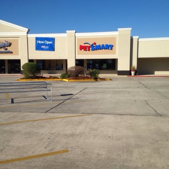 PetSmart Grooming - Pet Groomers Near Me - Mandeville, Louisiana