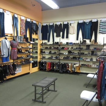 Crossroads Trading - Crossroads - Market St. - Used, Vintage & Consignment Near Me - San Francisco, California