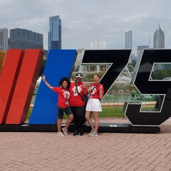 Grant Park - Volunteering at Chicago Race Day - 75 years - Parks Near Me - Chicago, Illinois