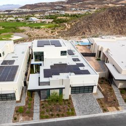 Amazing solar installation in Henderson, Nevada