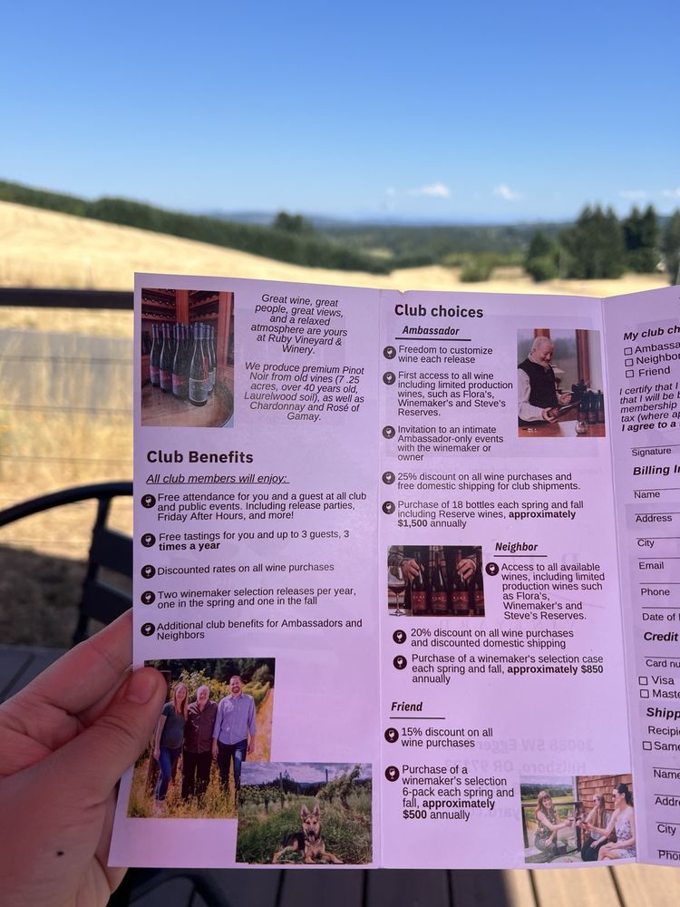 Ruby Vineyard and Winery Logo
