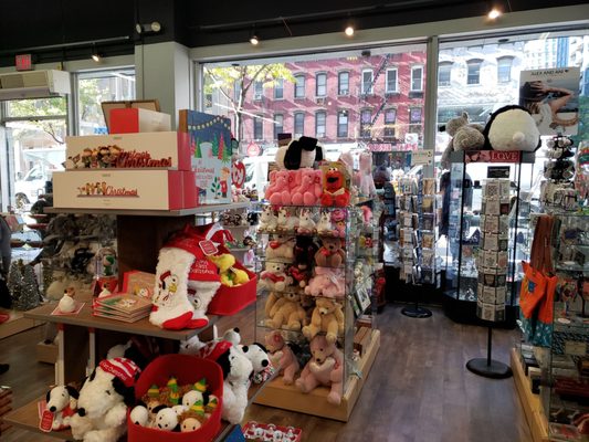 Amreen's Hallmark Shop by null