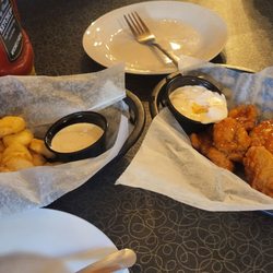 Joany's Sidekicks - Cheese curds, siracha wings