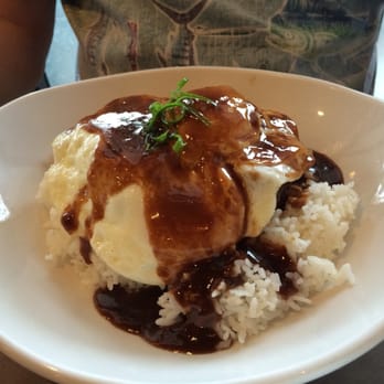 Moena Café - Short rib loco Moco - Cafes Near Me - Honolulu, Hawaii