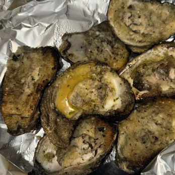 Oyster Pub - 1/2 Dozen Chargrilled Oysters - Sports Bars Near Me - Daytona Beach, Florida Oyster Pub - 1/2 Dozen Chargrilled Oysters - Sports Bars Near Me - Daytona Beach, Florida