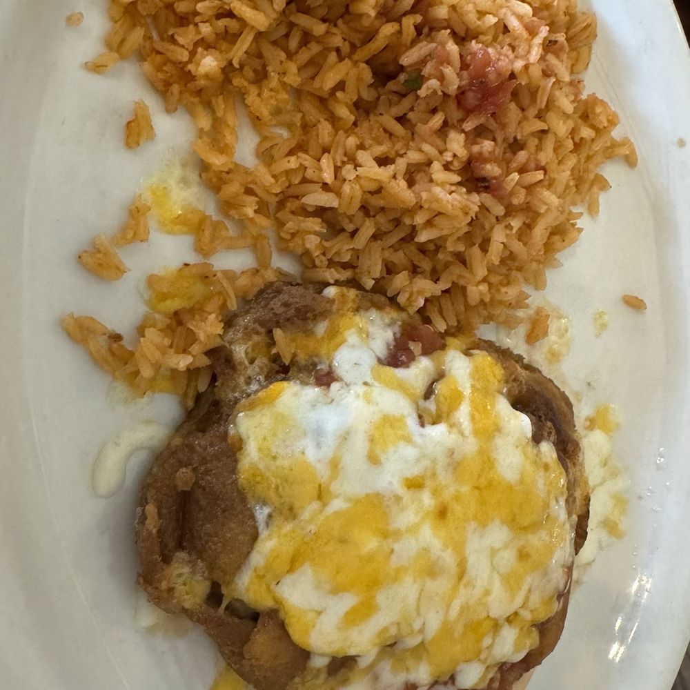 La Hacienda - Chil Relleno - Mexican Near Me - Del Rio, Texas La Hacienda - Chil Relleno - Mexican Near Me - Del Rio, Texas