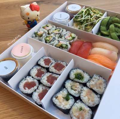DK Sushi by null
