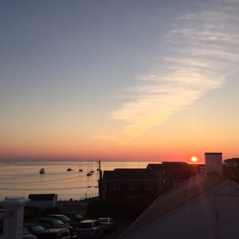 Eagle House Beachside Motel - Sunrise view at 5 am. - Hotels Near Me - Rockport, Massachusetts Eagle House Beachside Motel - Sunrise view at 5 am. - Hotels Near Me - Rockport, Massachusetts