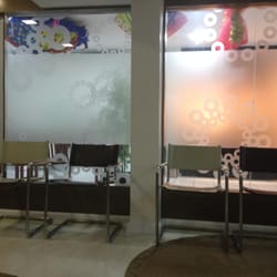Clínica Médica Jeanine Trindade - Sala de espera do consultório.