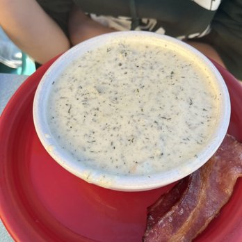 Loulou's Griddle In the Middle - Clam chowder with bacon - Breakfast & Brunch Near Me - Monterey, California Loulou's Griddle In the Middle - Clam chowder with bacon - Breakfast & Brunch Near Me - Monterey, California