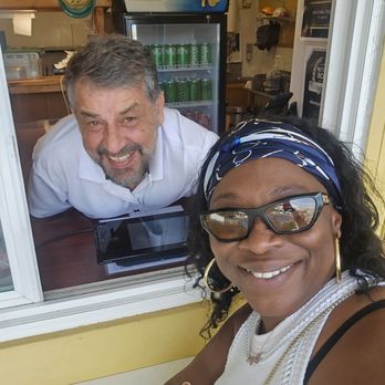 Sata Empanada - The owner and customer - Empanadas Near Me - Tampa, Florida