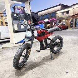 E Bikes Plug