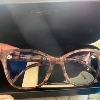 BRANHAM FAMILY EYE CARE Updated - 348s