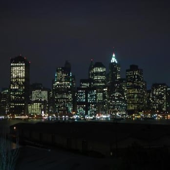 Brooklyn Heights Promenade - At night... - Parks Near Me - Brooklyn, New York Brooklyn Heights Promenade - At night... - Parks Near Me - Brooklyn, New York