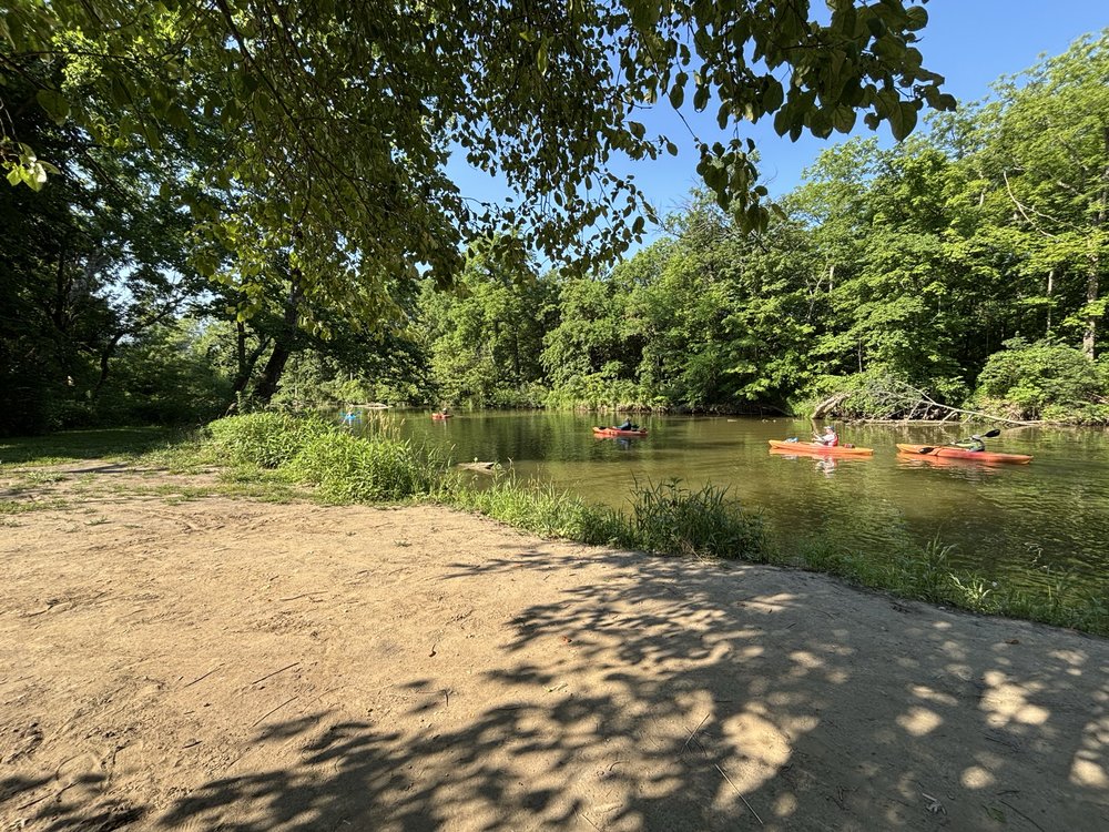 Hughes Outdoors Logo