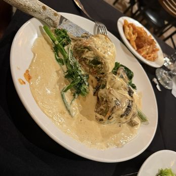Denovellis - Veal - Italian Near Me - Rocky Hill, Connecticut