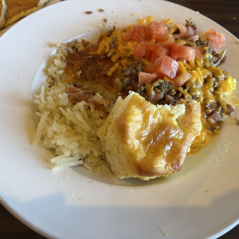 Bob Evans - Skillet - American Near Me - Mount Laurel, New Jersey
