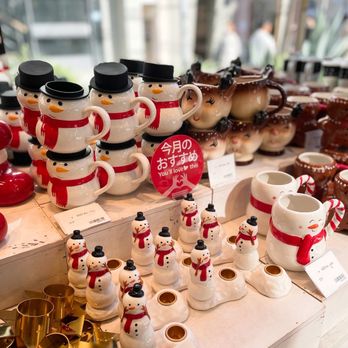 フライングタイガー コペンハーゲン 表参道店 - Updated February 2026