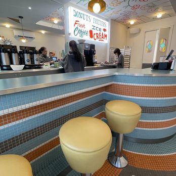 Better Days Coffee & Donuts - A small stool area - Donuts Near Me - Toronto, Ontario