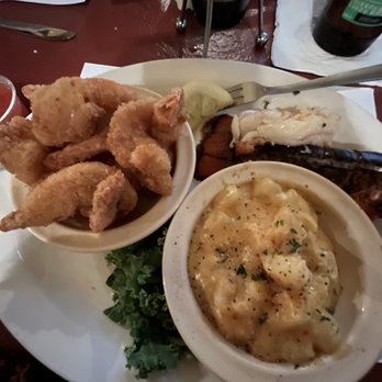 Chesapeake Seafood House - Lobster, Shrimp and Au Gratin Potatoes - Seafood Near Me - Springfield, Illinois