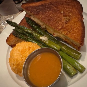 BLUE MARLIN - Updated March 2025 - 347 Photos & 487 Reviews - 121