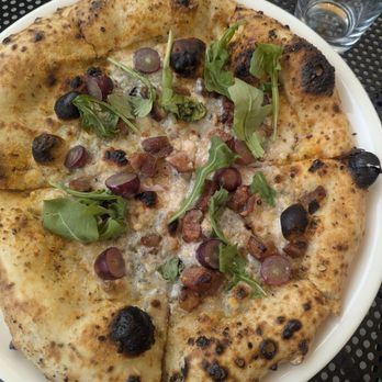 Crust Pizzeria - Grape pizza - Pizza Near Me - Lexington, Kentucky Crust Pizzeria - Grape pizza - Pizza Near Me - Lexington, Kentucky