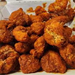 Buffalo Wild Wings - Classic Buffalo boneless wings