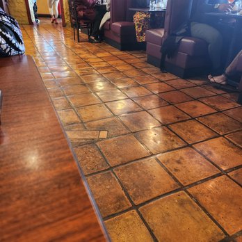 Ike's Cafe and Grill - African Near Me - Norcross, Georgia